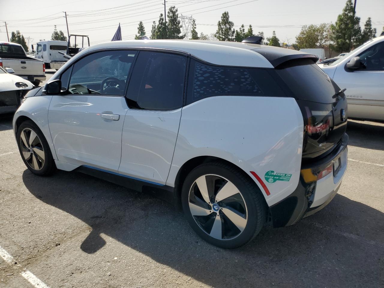 2015 BMW i3 VIN WBY1Z4C54FV501640 Copart auction photo, minor dent/scratches damage thumbnail 2