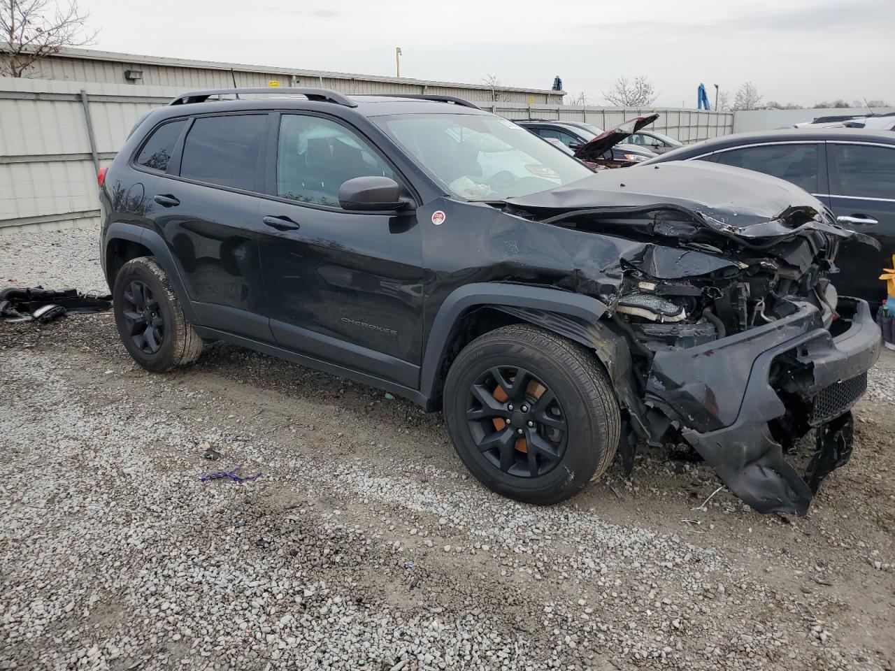 2016 Jeep Cherokee VIN 1C4PJMBS4GW241147 Copart auction photo, all over damage thumbnail 4