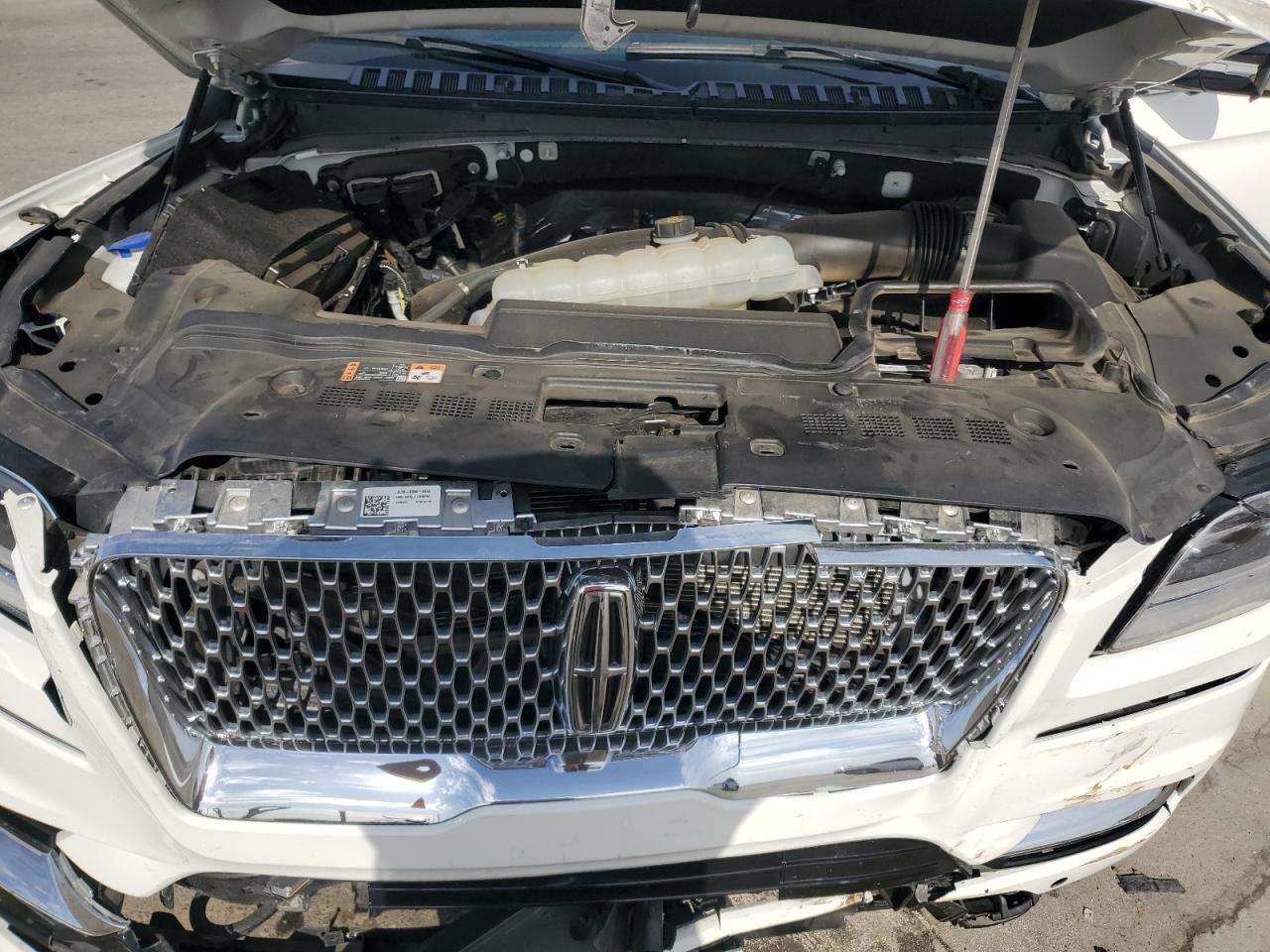 2021 Lincoln Navigator VIN 5LMJJ3LT2MEL19314 Copart auction photo, front end damage thumbnail 14