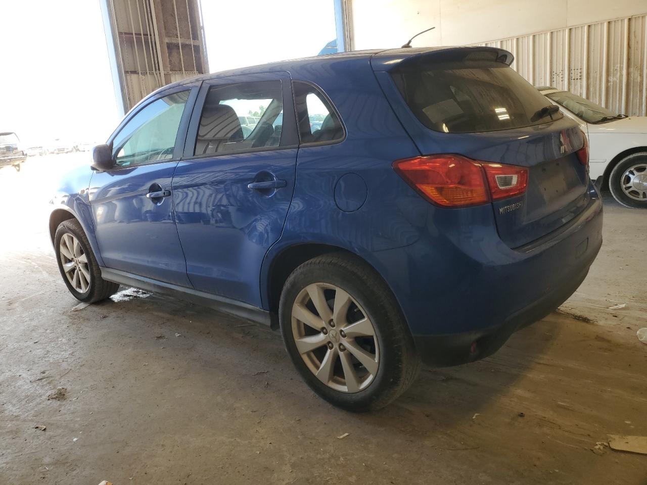 2015 Mitsubishi Outlander VIN 4A4AP3AU8FE020245 Copart auction photo, hail / minor dent/scratches damage thumbnail 2
