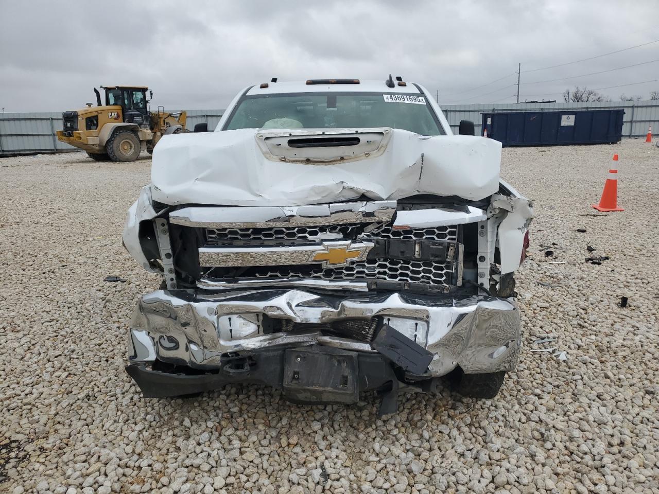 2019 Chevrolet Silverado VIN 1GC1KREY6KF216632 Copart auction photo, front end damage thumbnail 5