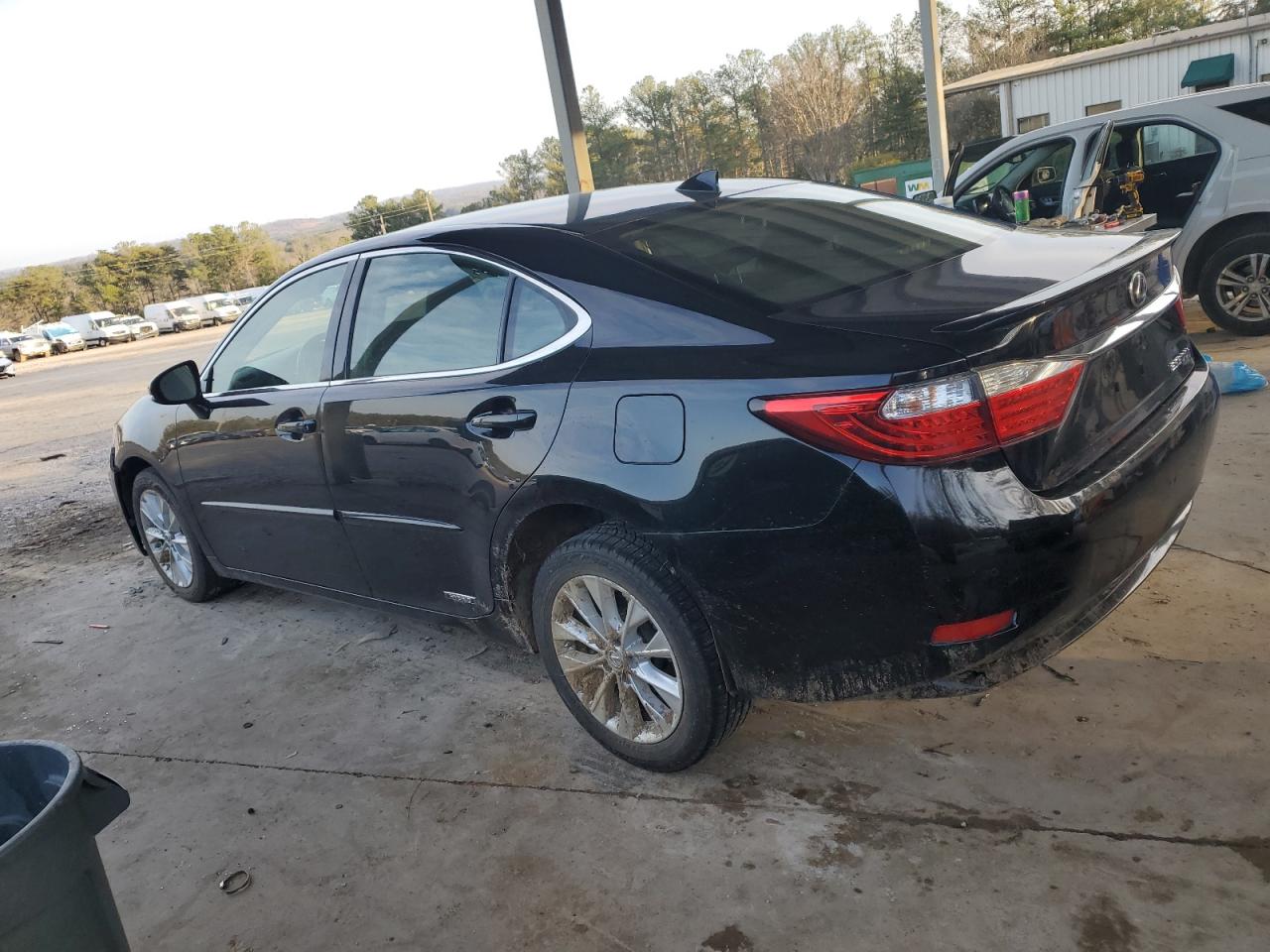 2015 Lexus ES VIN JTHBW1GG5F2092864 Copart auction photo, front end damage thumbnail 2