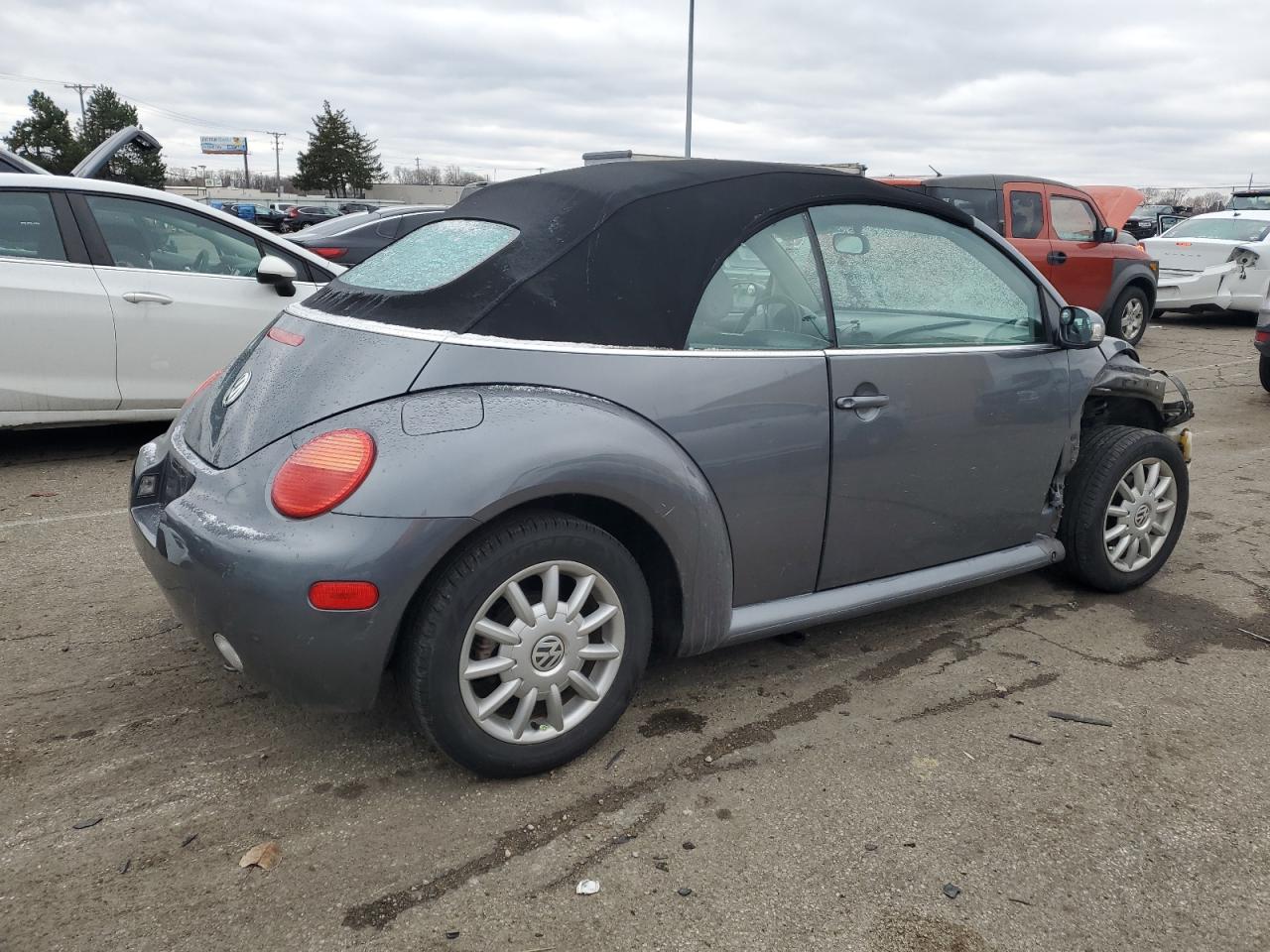 2005 Volkswagen Beetle VIN 3VWCM31Y35M317165 Copart auction photo, front end damage thumbnail 3