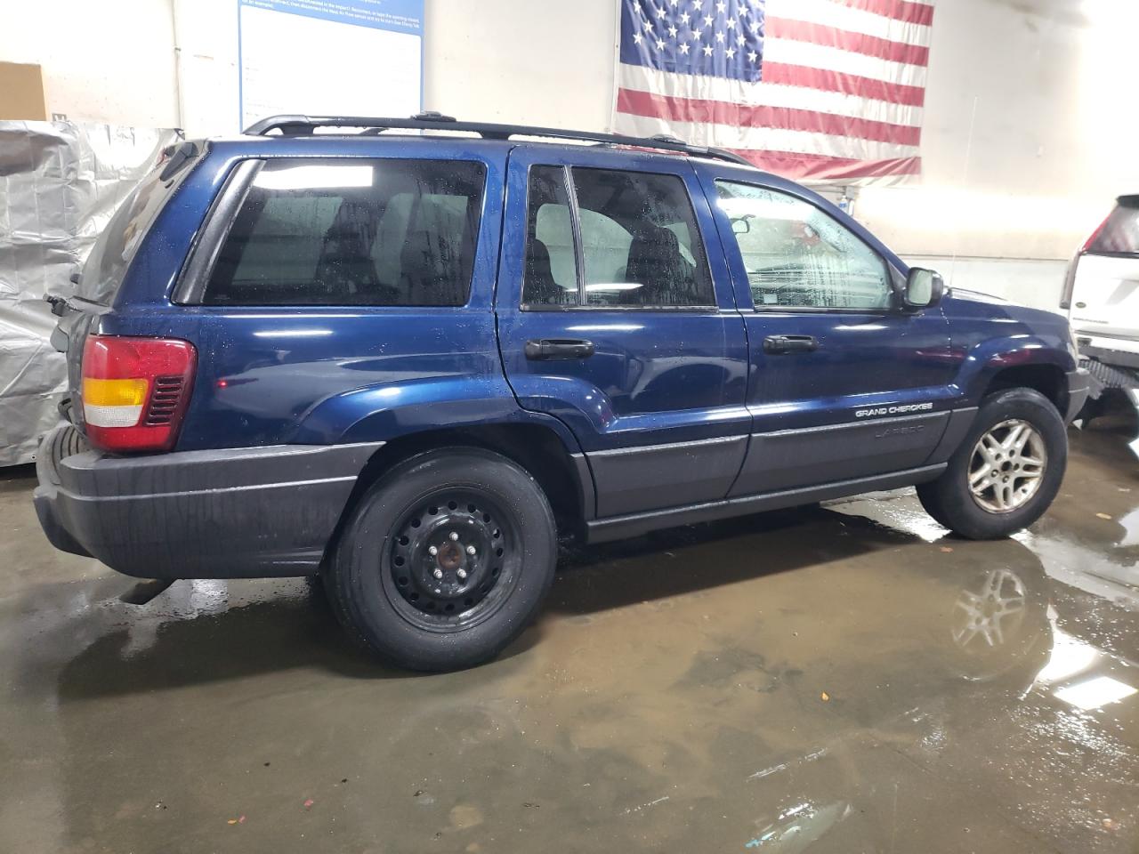 2003 Jeep Grand Cherokee VIN 1J4GW48S73C596215 Copart auction photo, rear end damage thumbnail 3
