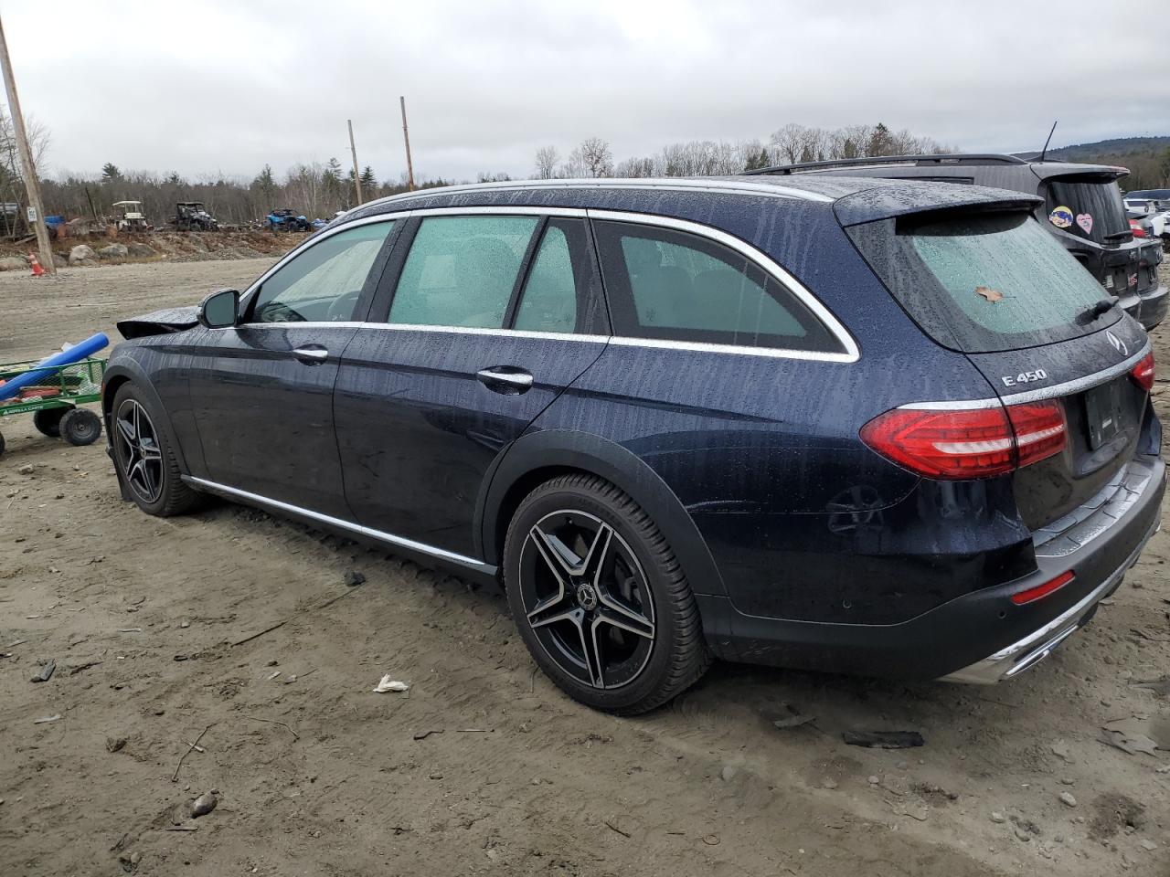 2022 Mercedes-Benz E-klasse VIN W1KZH6AB1NB056419 Copart auction photo, front end / minor dent/scratches damage thumbnail 2