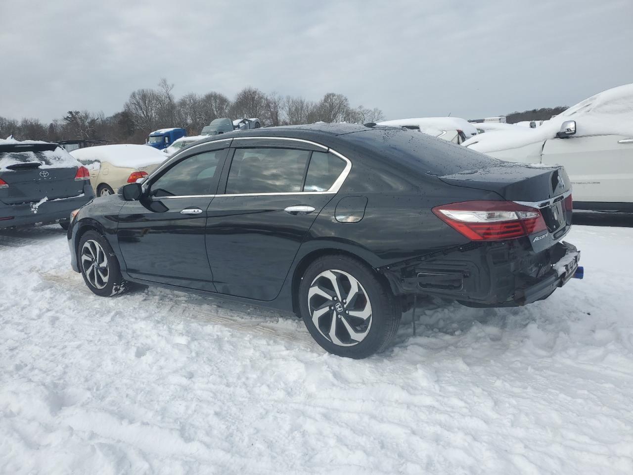 2016 Honda Accord VIN 1HGCR2F94GA242414 Copart auction photo, rear end damage thumbnail 2