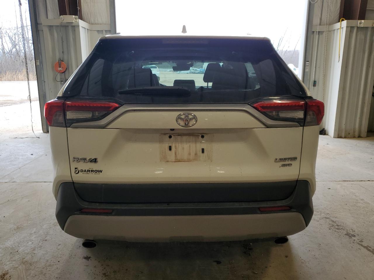2022 Toyota RAV 4 VIN 2T3N1RFV2NW318909 Copart auction photo, front end / side damage thumbnail 6