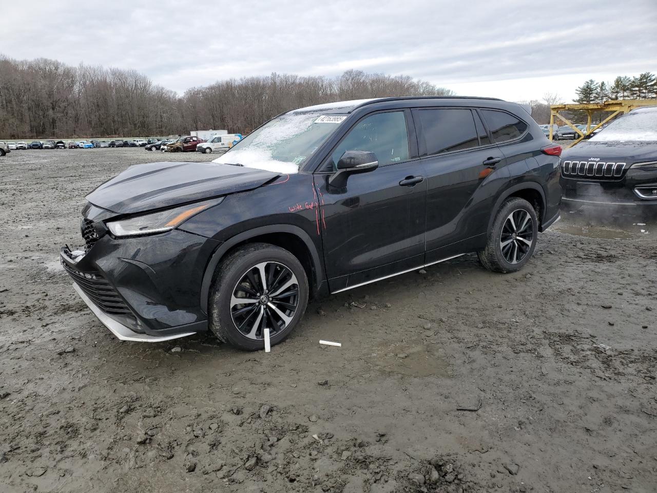 2021 Toyota Highlander VIN 5TDLZRBHXMS153157 - Copart auction photo