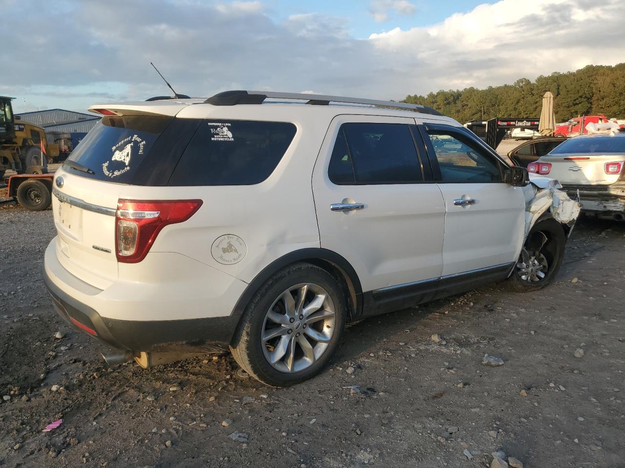 2015 Ford Explorer VIN 1FM5K7D8XFGA61554 Copart auction photo, front end / side damage thumbnail 3