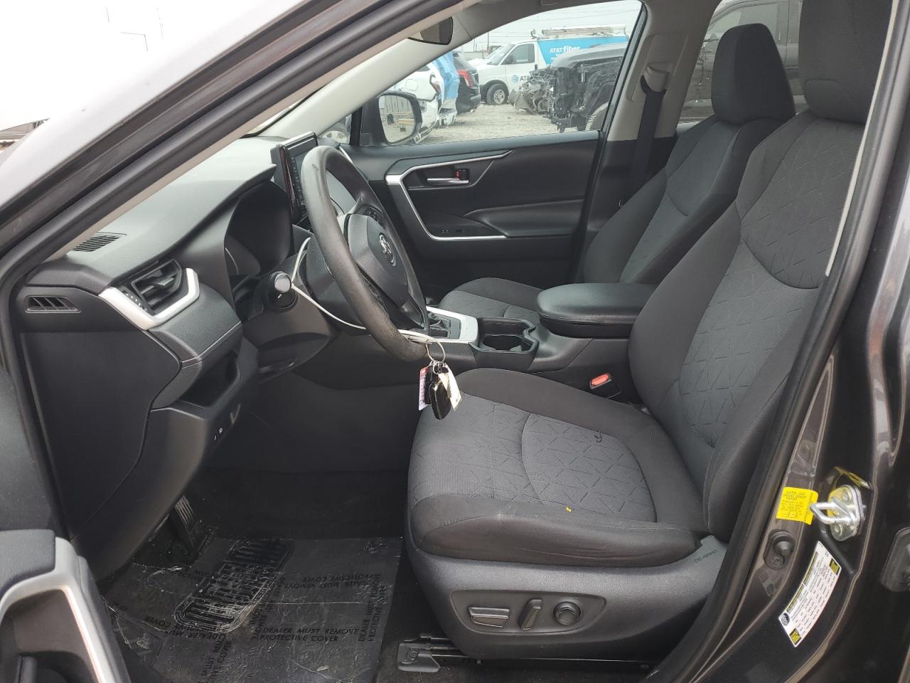 2020 Toyota RAV 4 VIN 2T3W1RFV1LC058862 Copart auction photo, front end damage thumbnail 7