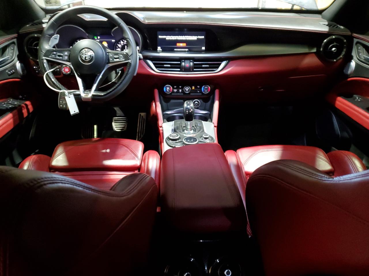 2019 Alfa Romeo Stelvio VIN ZASPAKBN6K7C29591 Copart auction photo, rear end / minor dent/scratches damage thumbnail 8