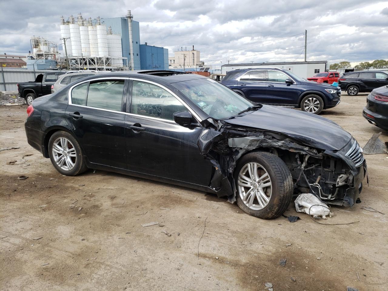 2015 Infiniti Q40 VIN JN1CV6AR7FM650060 Copart auction photo, front end damage thumbnail 4