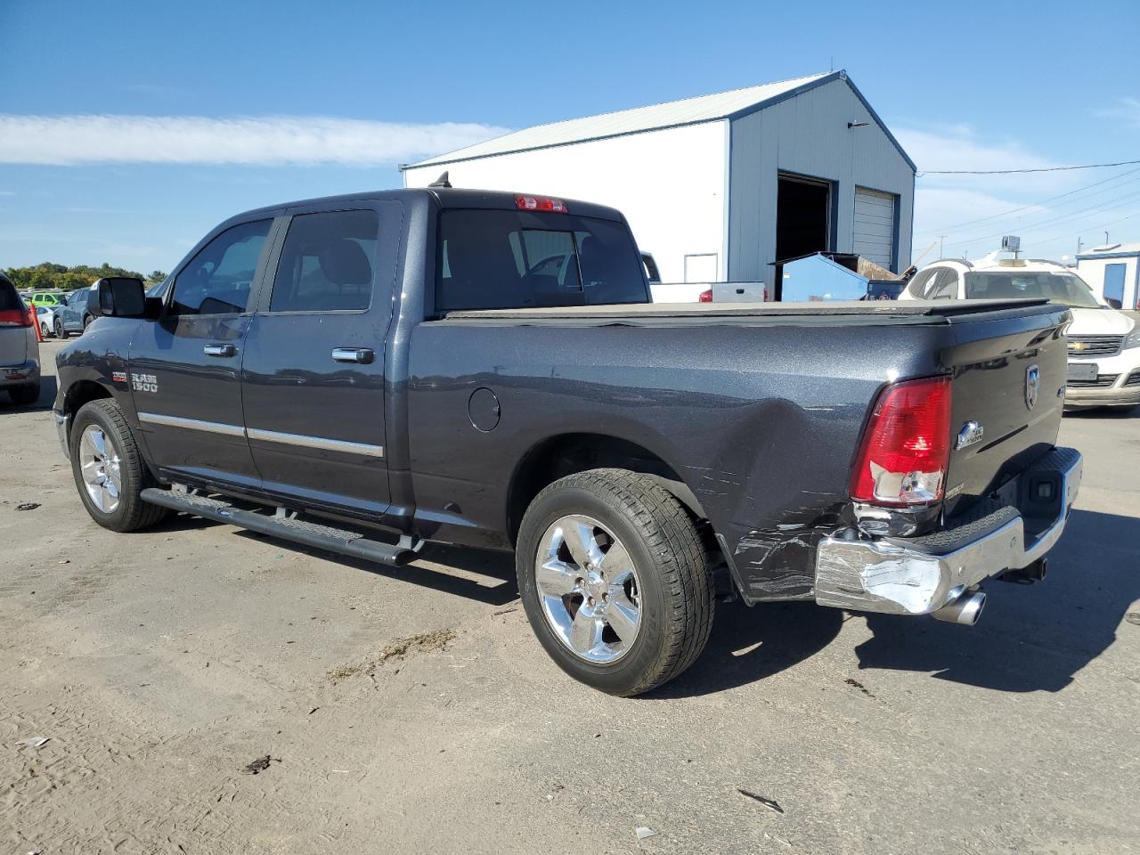 2017 RAM 1500 VIN 1C6RR7TT5HS530533 Copart auction photo, rear end / undercarriage damage thumbnail 2