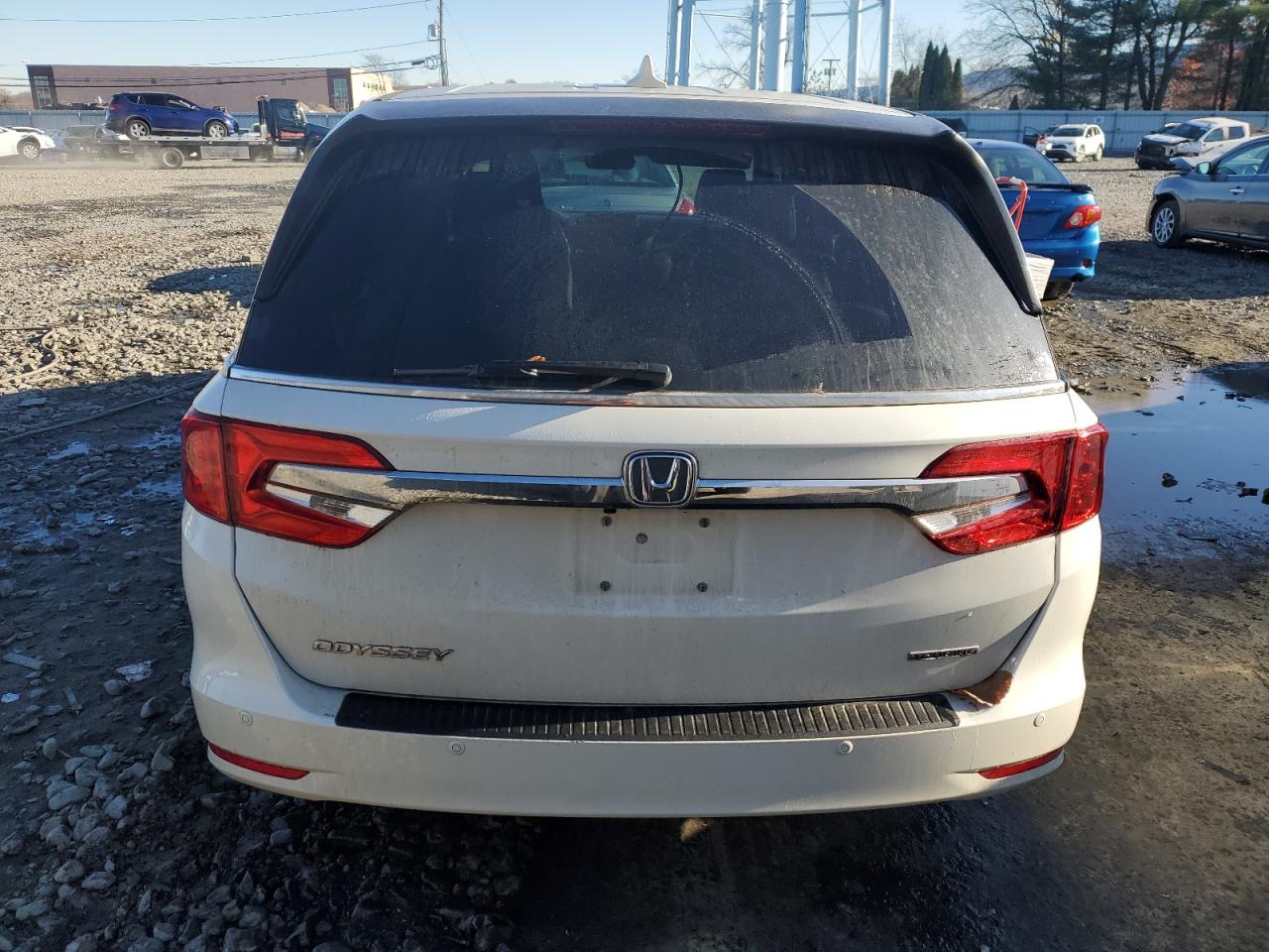2018 Honda Odyssey VIN 5FNRL6H87JB042101 Copart auction photo, front end damage thumbnail 7