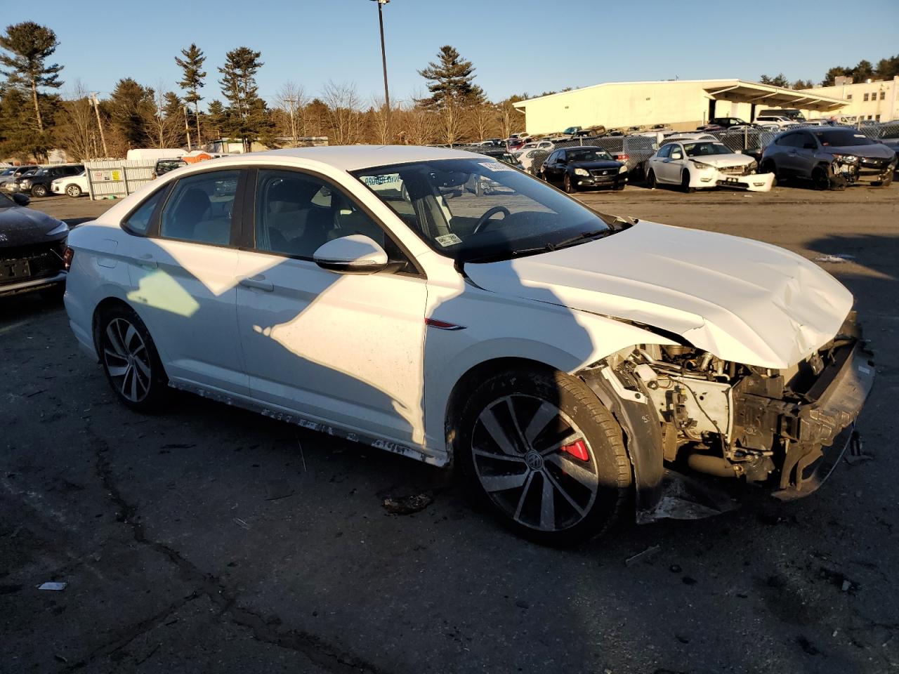 2019 Volkswagen Jetta VIN 3VW6T7BU4KM184379 Copart auction photo, front end / minor dent/scratches damage thumbnail 4