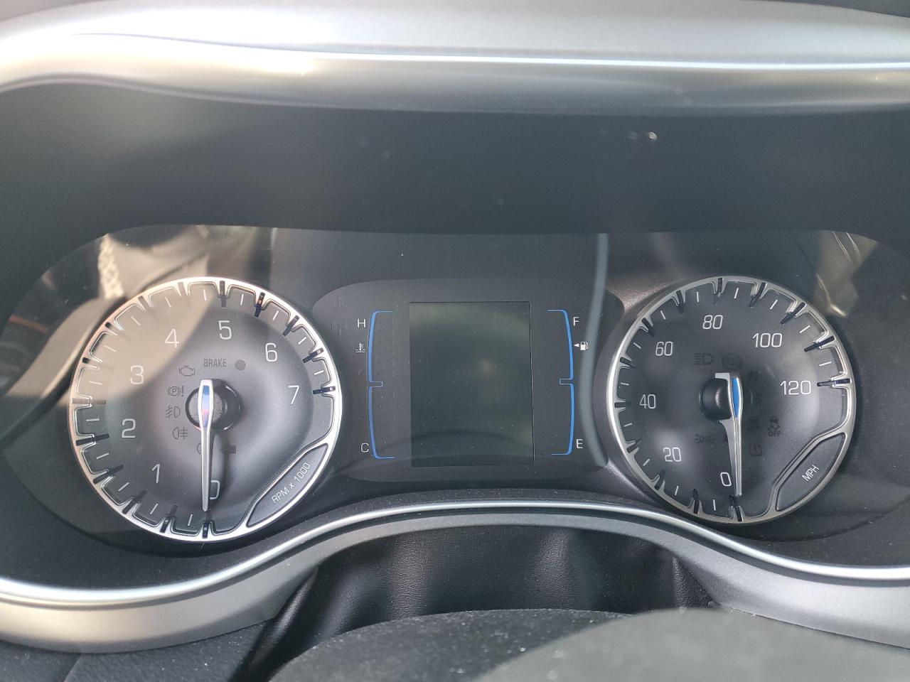 2018 Chrysler Pacifica VIN 2C4RC1BG2JR229141 Copart auction photo, front end damage thumbnail 9