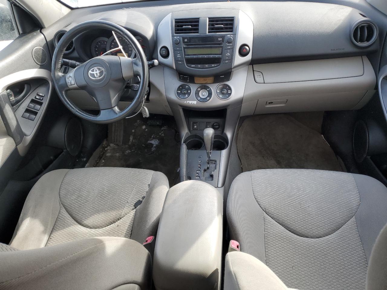 2008 Toyota RAV 4 VIN JTMBK31V186044614 Copart auction photo, front end damage thumbnail 8