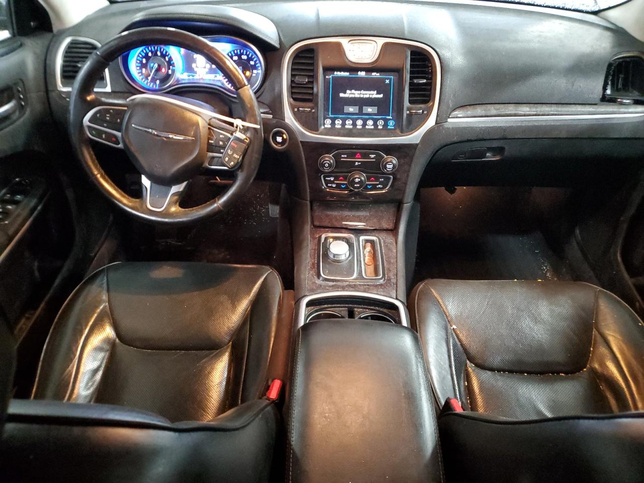 2019 Chrysler 300 VIN 2C3CCAEG4KH585801 Copart auction photo, front end damage thumbnail 8