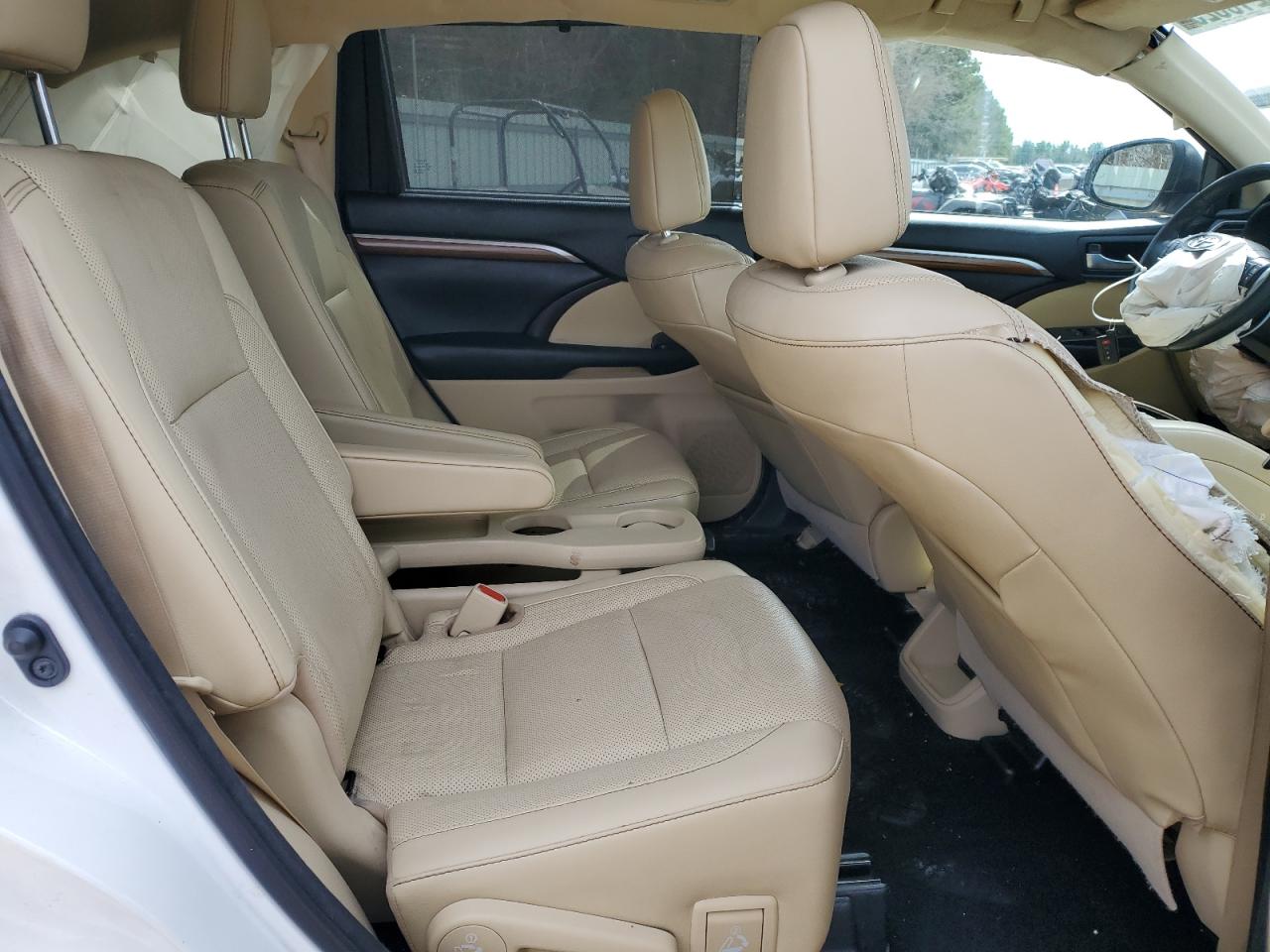 2018 Toyota Highlander VIN 5TDYZRFH4JS237261 Copart auction photo, front end / minor dent/scratches damage thumbnail 12