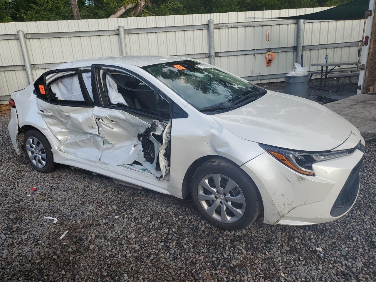 2022 Toyota Corolla VIN 5YFEPMAE4NP323189 Copart auction photo, all over damage thumbnail 4