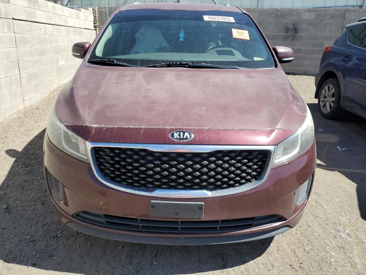 2015 KIA Sedona VIN KNDMB5C10F6062128 Copart auction photo, vandalism damage thumbnail 5