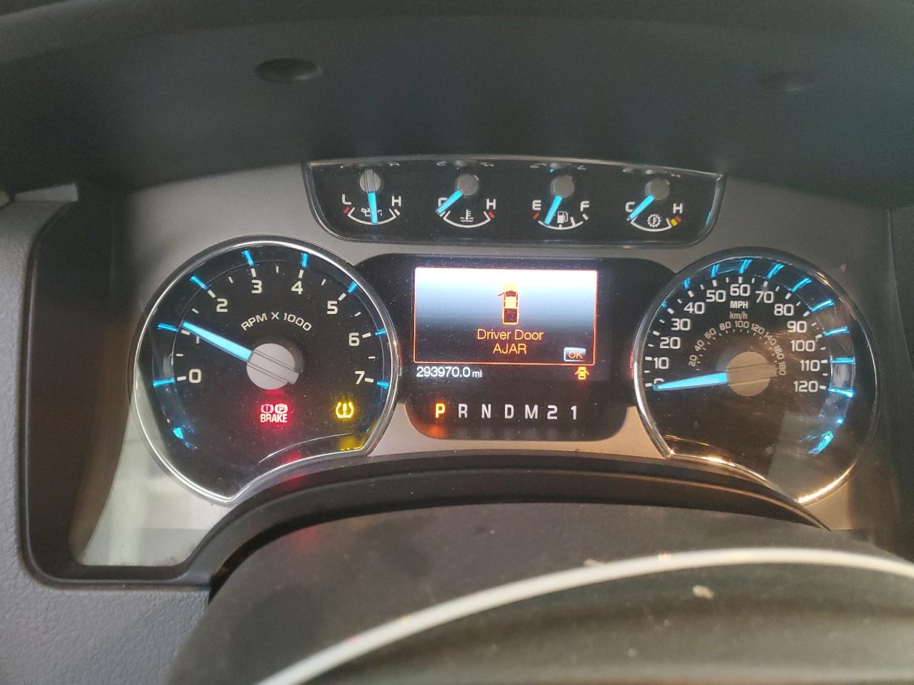 2011 Ford F-150 VIN 1FTFW1ET3BFD12329 Copart auction photo, rear end / hail damage thumbnail 9