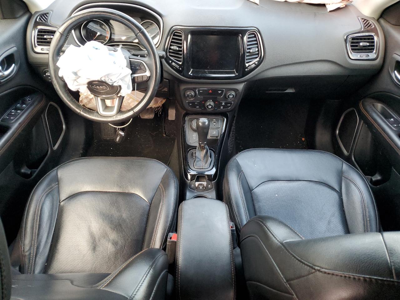 2019 Jeep Compass VIN 3C4NJDCB4KT669563 Copart auction photo, front end damage thumbnail 8