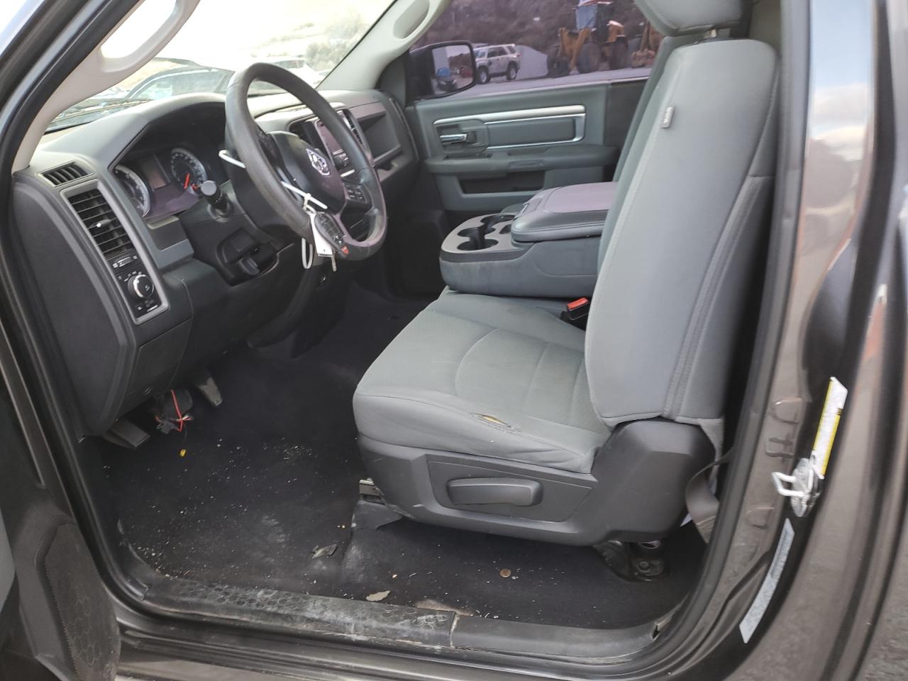 2018 RAM 1500 VIN 3C6JR6AT4JG250464 Copart auction photo, front end damage thumbnail 7