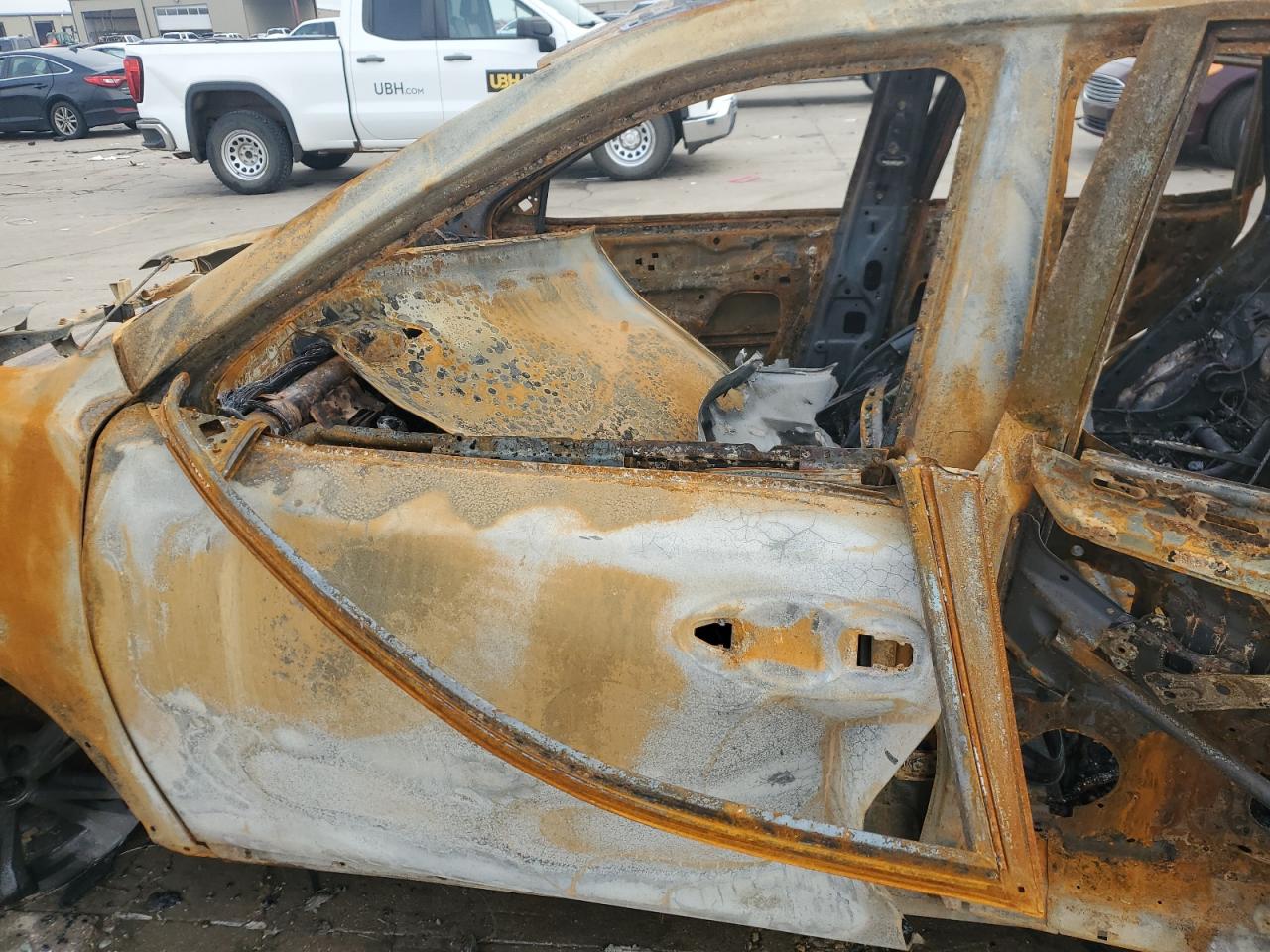 2018 Nissan Rogue VIN 5N1AT2MV5JC710908 Copart auction photo, burn damage thumbnail 7