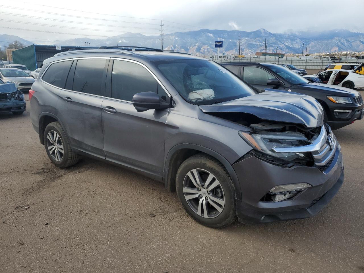 2016 Honda Pilot VIN 5FNYF6H5XGB083159 Copart auction photo, front end / side damage thumbnail 4
