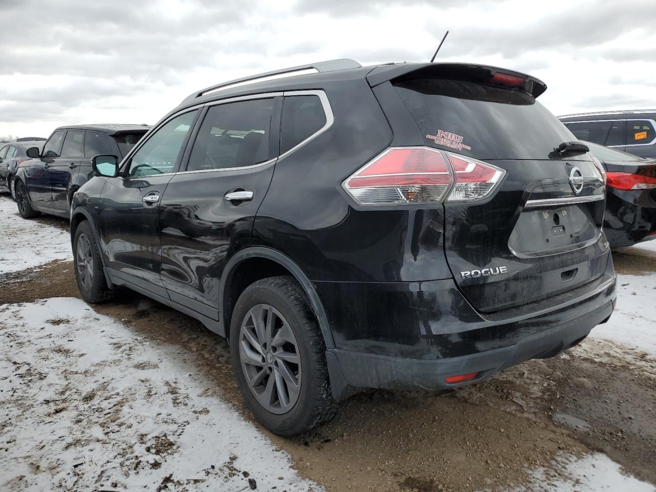 2016 Nissan Rogue VIN 5N1AT2MV5GC856203 Copart auction photo, front end damage thumbnail 2