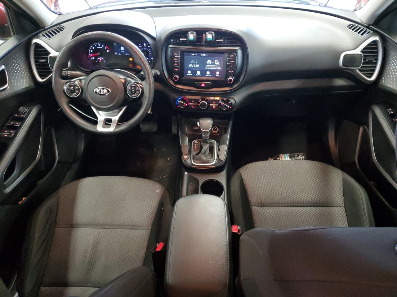 2020 KIA Soul VIN KNDJ23AU7L7006908 Copart auction photo, mechanical / minor dent/scratches damage thumbnail 8