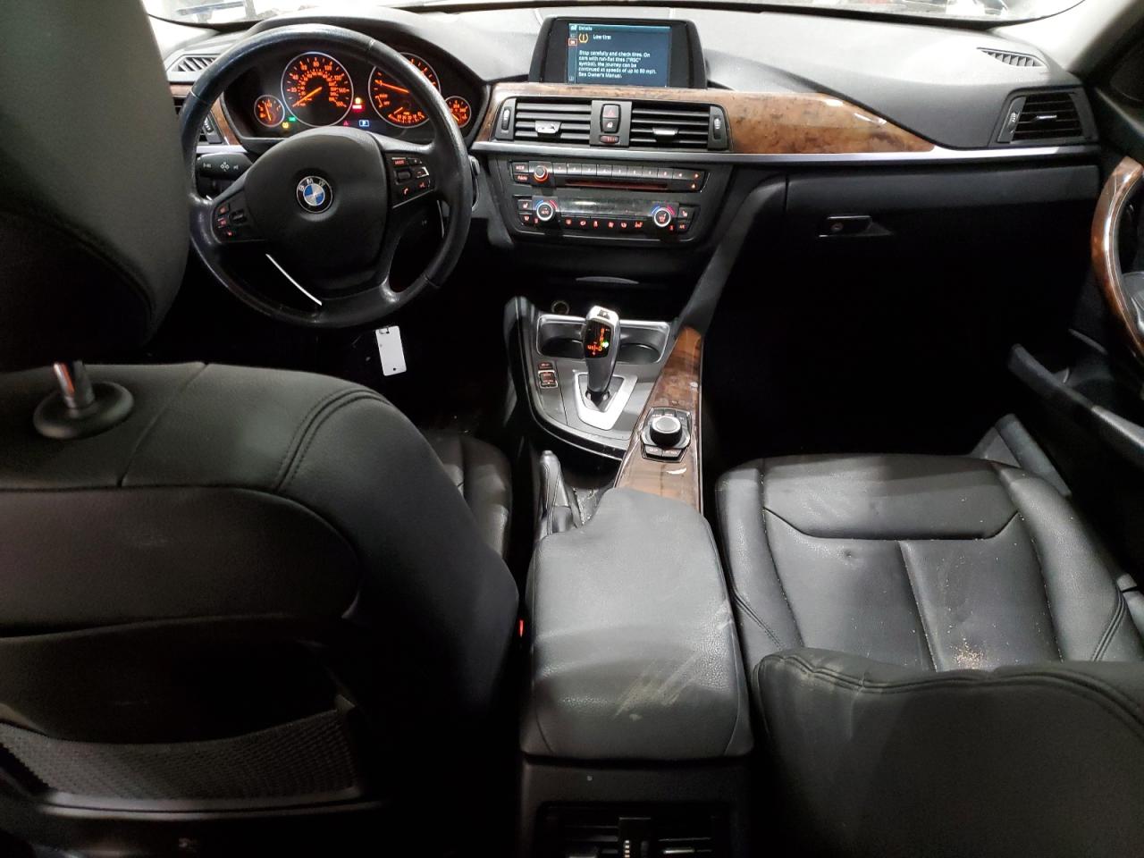 2013 BMW 3er VIN WBA3C3C52DF980103 Copart auction photo, front end / minor dent/scratches damage thumbnail 8