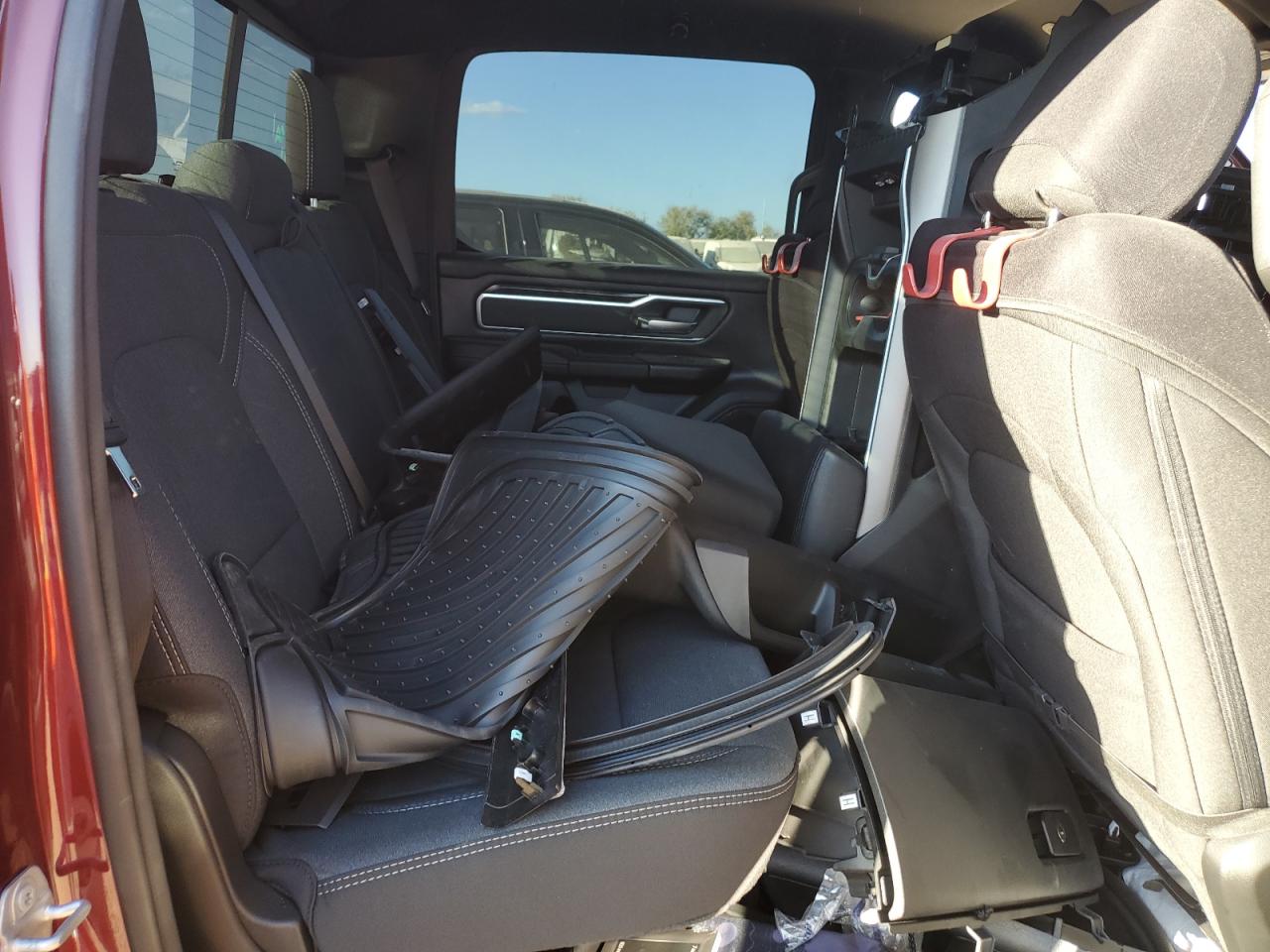 2022 RAM 1500 VIN 1C6RREFT8NN445924 Copart auction photo, front end damage thumbnail 10
