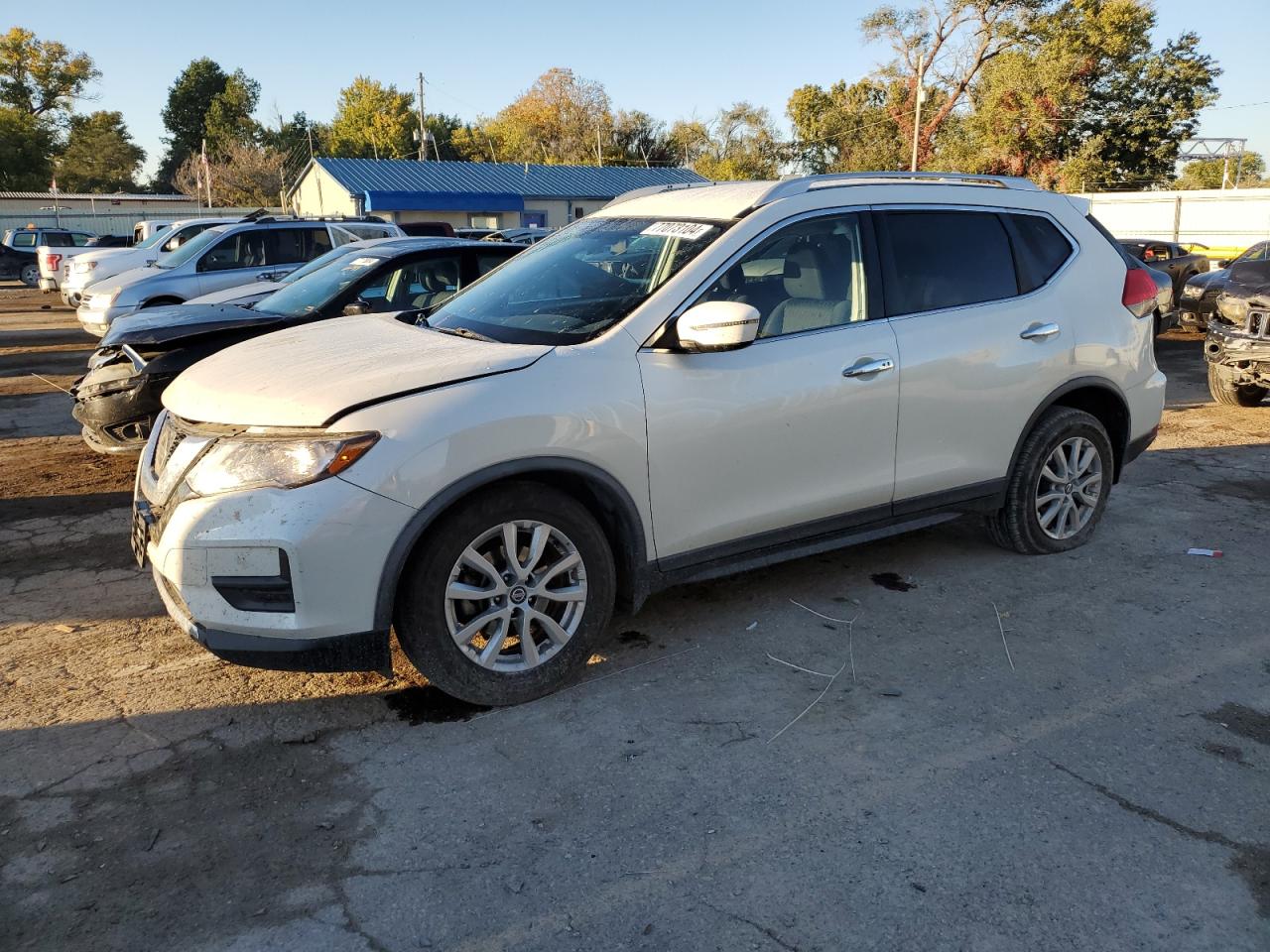 2017 Nissan Rogue VIN KNMAT2MV4HP608278