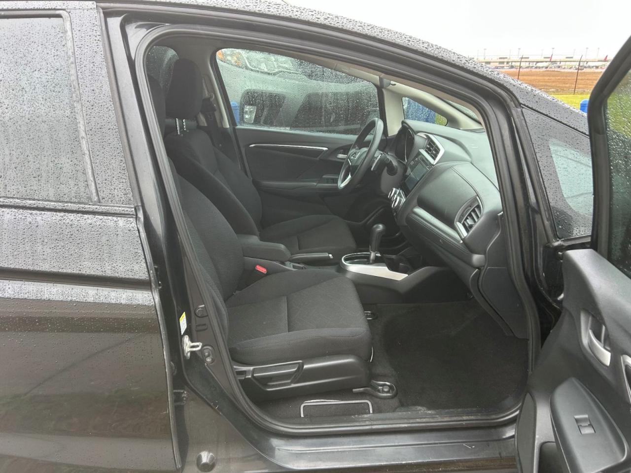 2015 Honda Fit VIN 3HGGK5H83FM750449 Copart auction photo, normal wear damage thumbnail 5