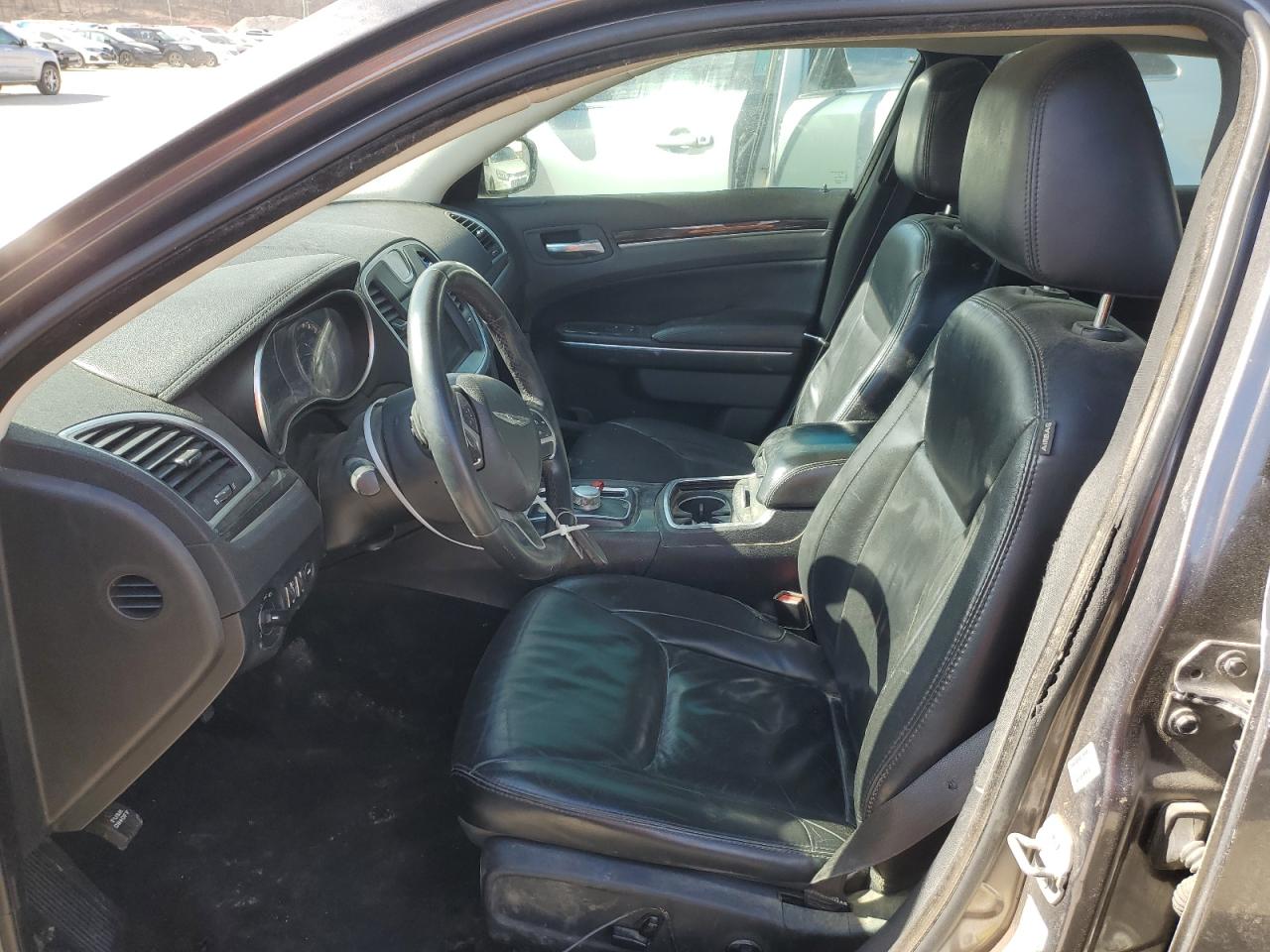 2015 Chrysler 300 VIN 2C3CCAAGXFH877013 Copart auction photo, rear end / front end damage thumbnail 7