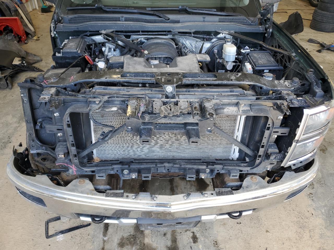 2015 Chevrolet Silverado VIN 3GCUKRECXFG199789 Copart auction photo, front end damage thumbnail 11