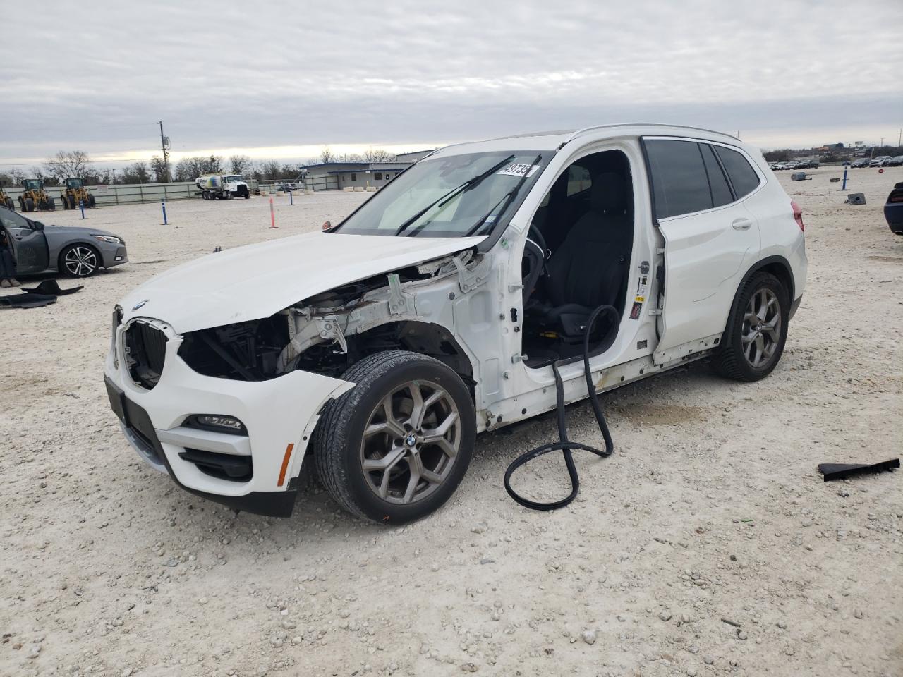 2020 BMW X3 VIN 5UXTY3C03L9B41620