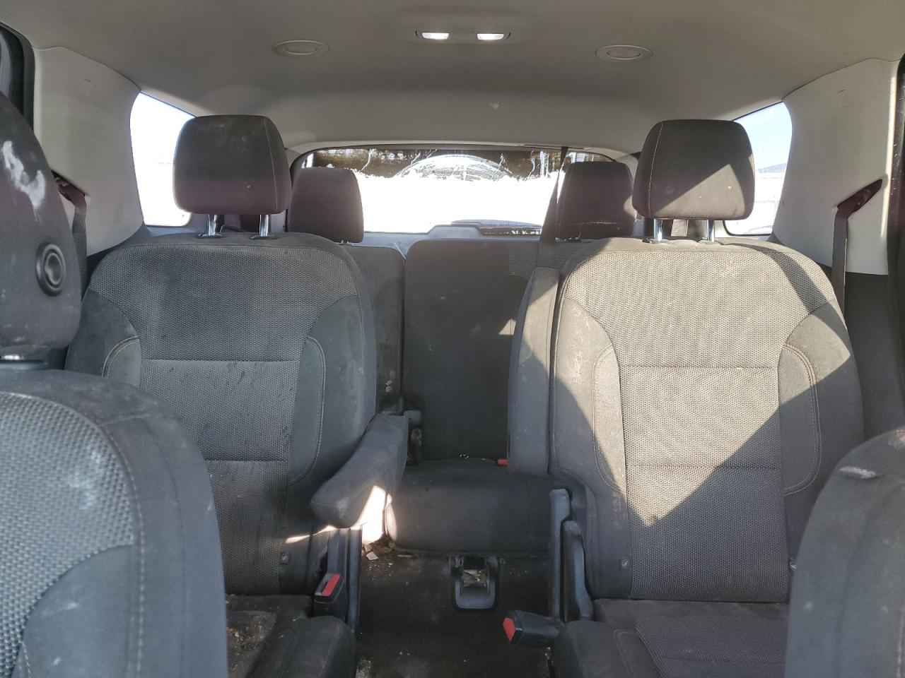 2019 Chevrolet Traverse VIN 1GNEVGKW3KJ243291 Copart auction photo, front end damage thumbnail 10
