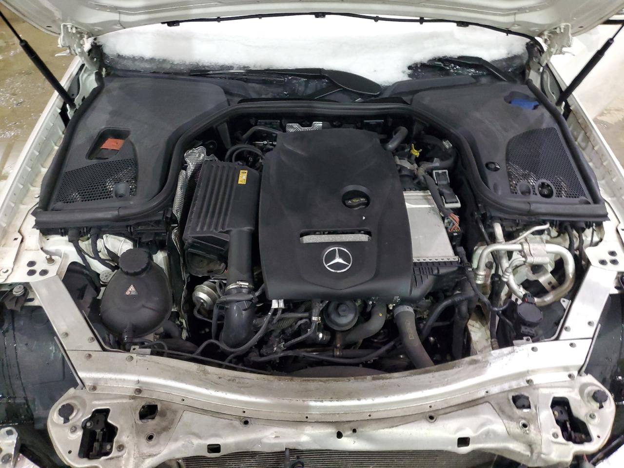 2017 Mercedes-Benz E-klasse VIN WDDZF4KB5HA087692 Copart auction photo, front end damage thumbnail 11