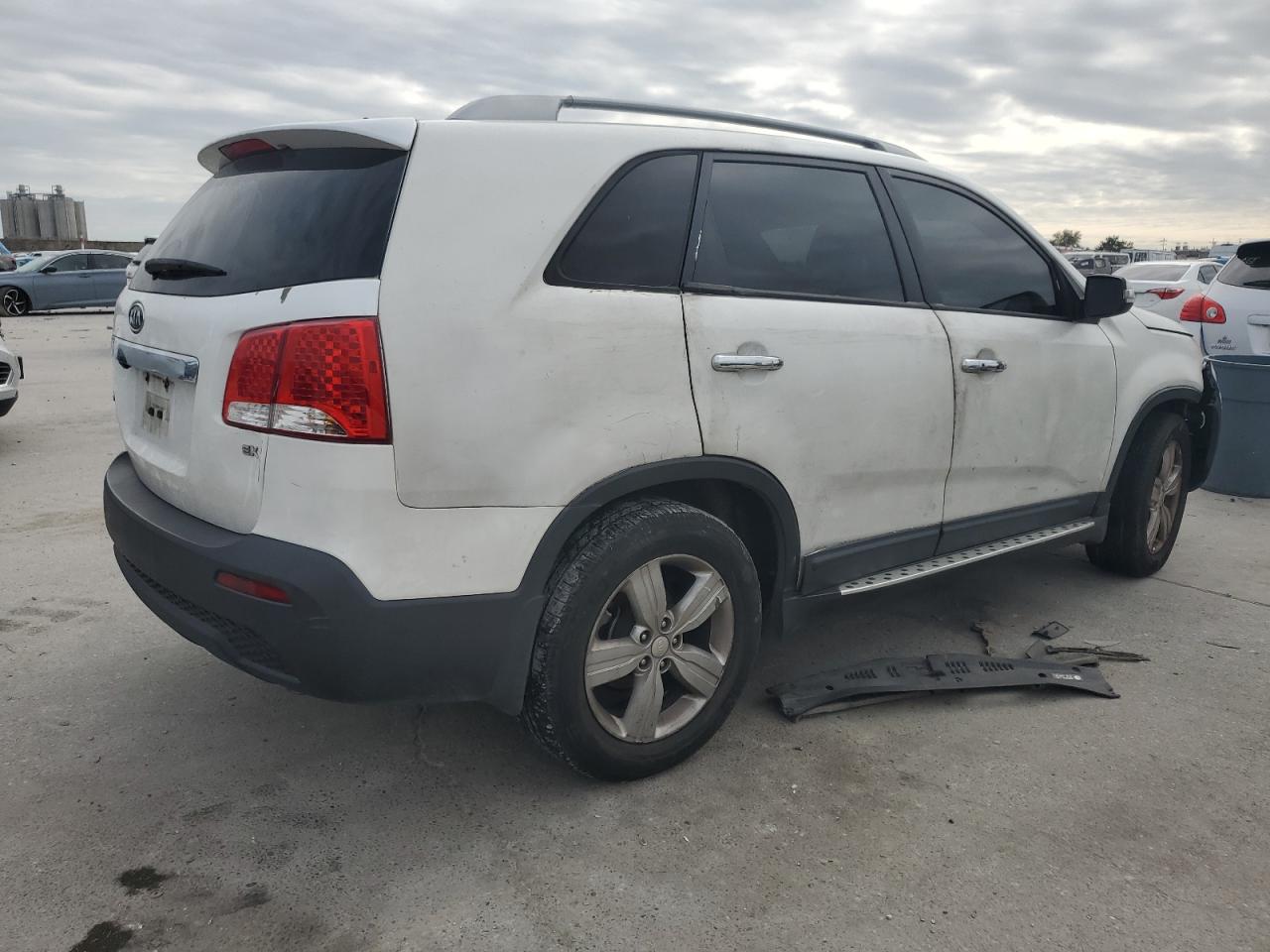 2013 KIA Sorento VIN 5XYKU3A68DG372798 Copart auction photo, frame damage damage thumbnail 3