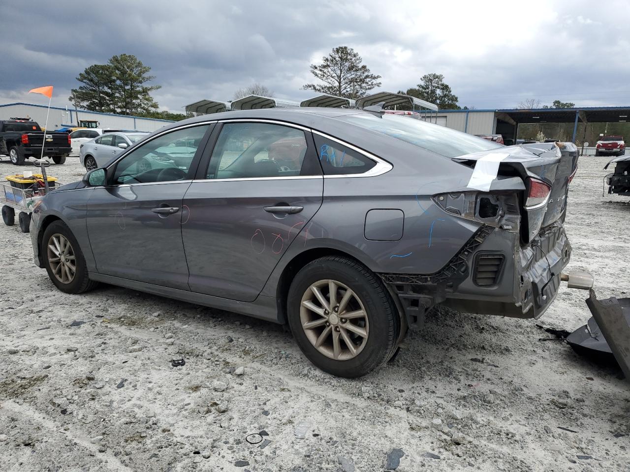 2018 Hyundai Sonata VIN 5NPE24AF5JH728086 Copart auction photo, rear end damage thumbnail 2