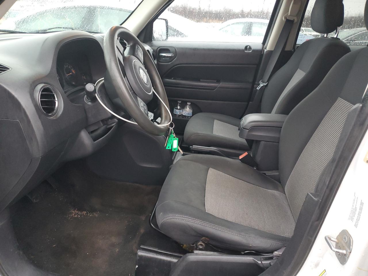2014 Jeep Liberty (Patriot) VIN 1C4NJPBB1ED747603 Copart auction photo, front end / side damage thumbnail 7