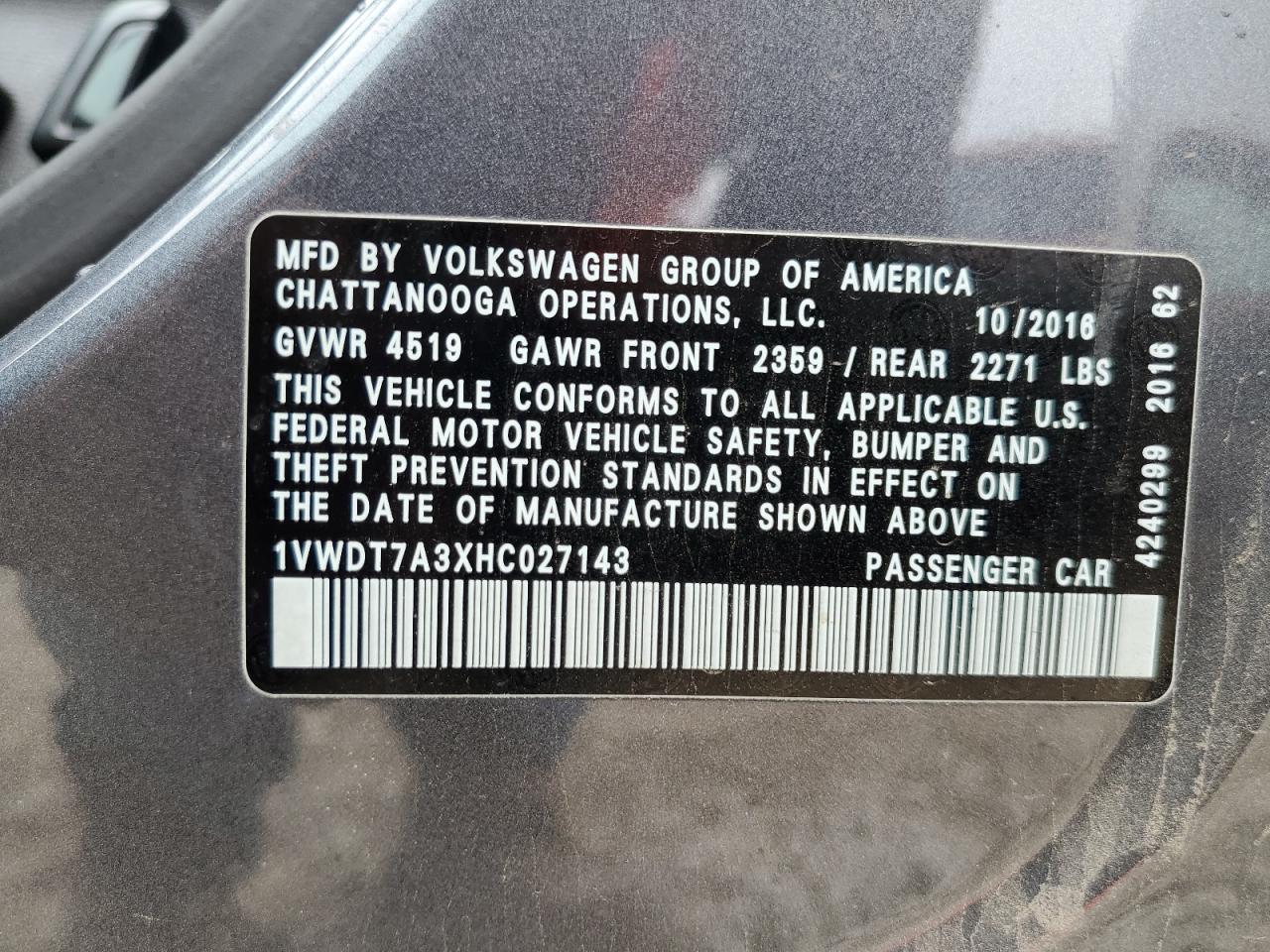 2017 Volkswagen Passat VIN 1VWDT7A3XHC027143 Copart auction photo, front end damage thumbnail 12