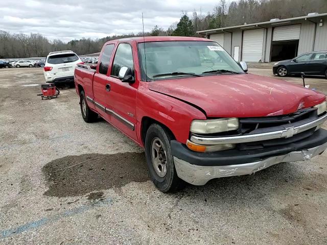 2001 Chevrolet Silverado VIN 2GCEC19T811132154 Copart auction photo, front end / all over damage thumbnail 11
