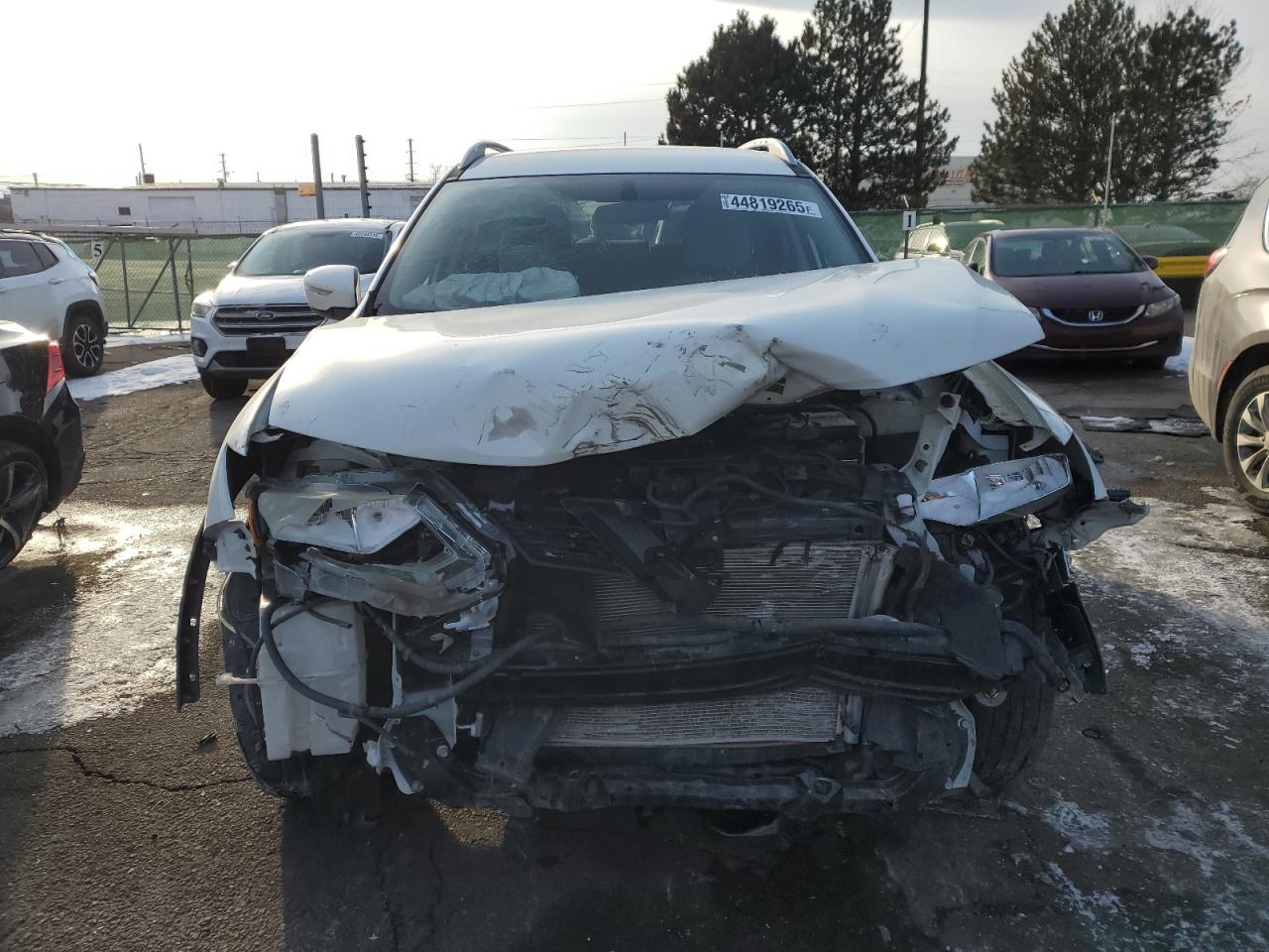 2015 Nissan Rogue VIN 5N1AT2MV0FC813872 Copart auction photo, front end damage thumbnail 5