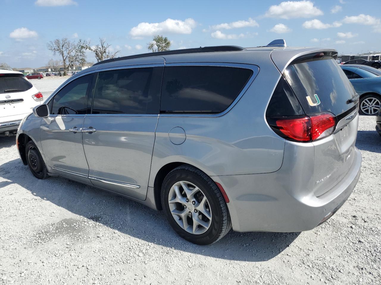 2017 Chrysler Pacifica VIN 2C4RC1BG1HR708418 Copart auction photo, undercarriage damage thumbnail 2
