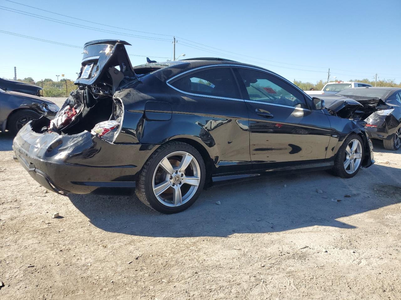 2012 Mercedes-Benz C-klasse VIN WDDGJ4HB6CF929349 Copart auction photo, rear end / front end damage thumbnail 3