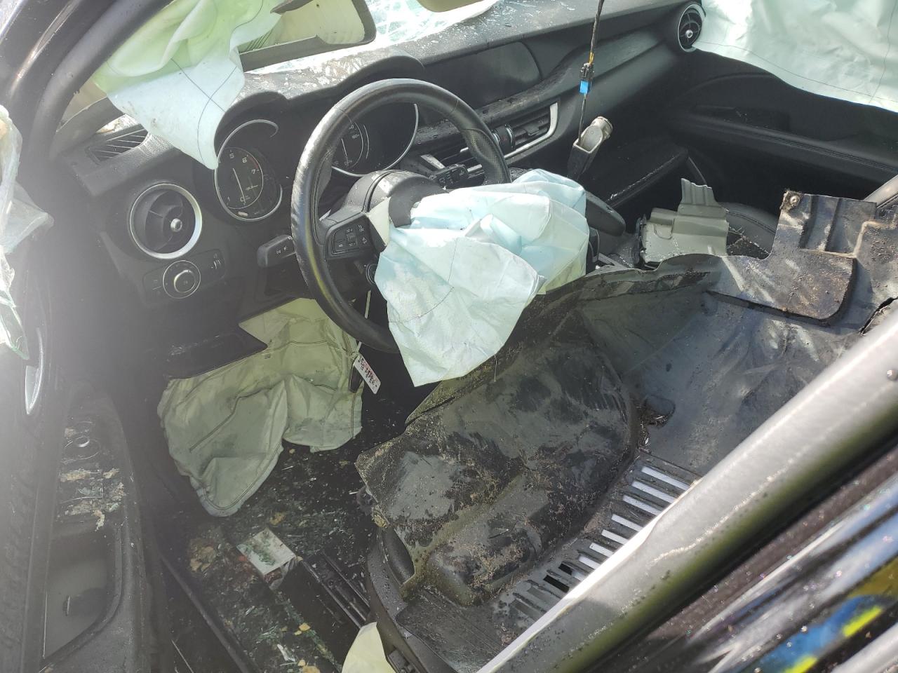 2020 Alfa Romeo Stelvio VIN ZASPAJAN2L7C91437 Copart auction photo, all over damage thumbnail 8